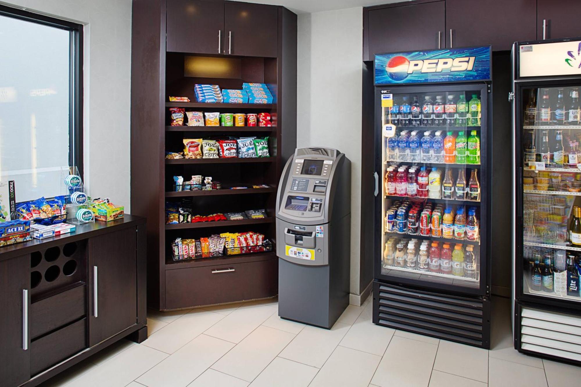 Springhill Suites Manchester-Boston Regional Airport Экстерьер фото